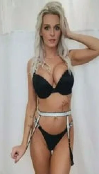 Vegas Escort Ali